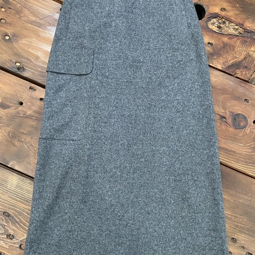 DKNY wool grey skirt